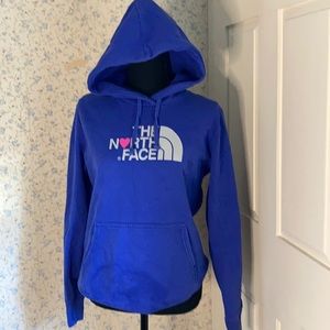North face size medium hoodie